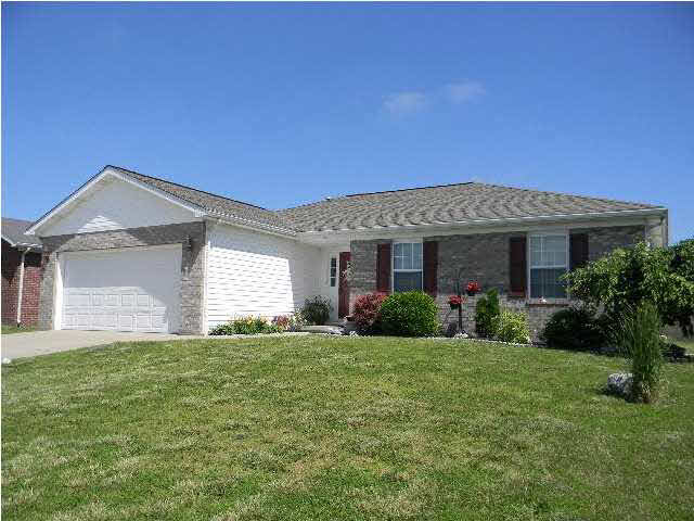 3432 Birch Bay Dr, Evansville, IN 47725 photo 1