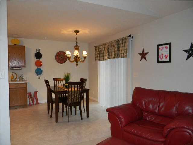 3432 Birch Bay Dr, Evansville, IN 47725 photo 8