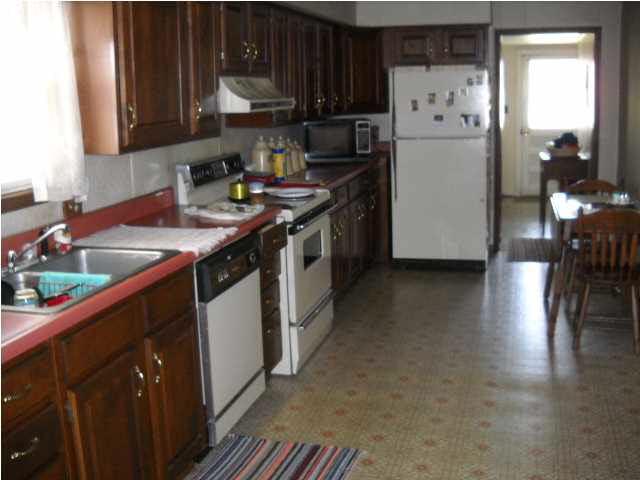 533 Seminary St, Rockport, IN 47635 photo 2