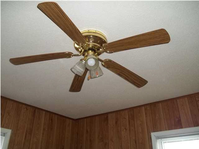 306 Walnut St, Loogootee, IN 47553 photo 10