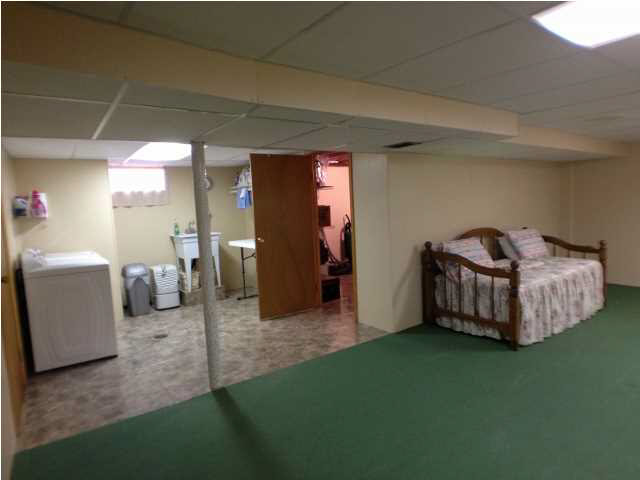 22 N Fairlawn Ave, Evansville, IN 47711 photo 27