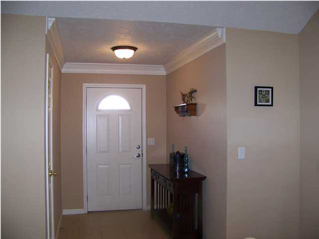 4606 Rathbone Dr, Evansville, IN 47725 photo 2