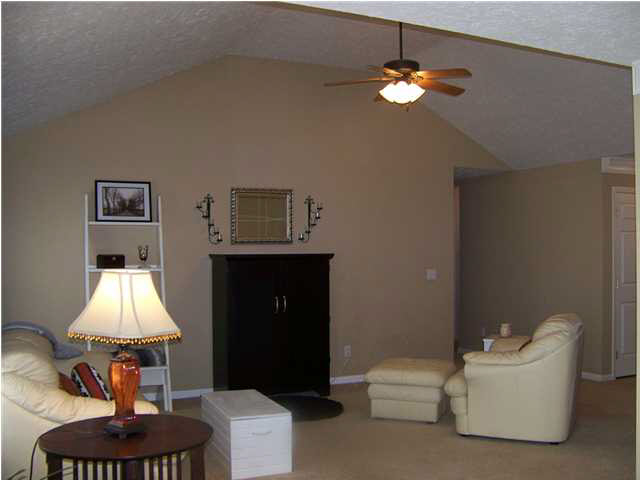 4606 Rathbone Dr, Evansville, IN 47725 photo 7
