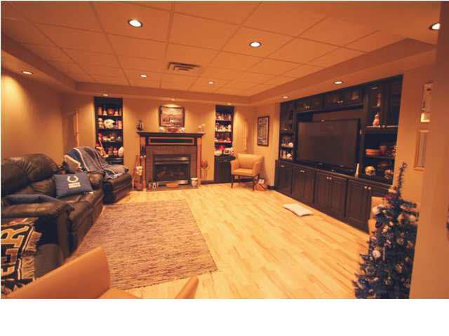 1381 N Hayland Dr, Jasper, IN 47546 photo 21