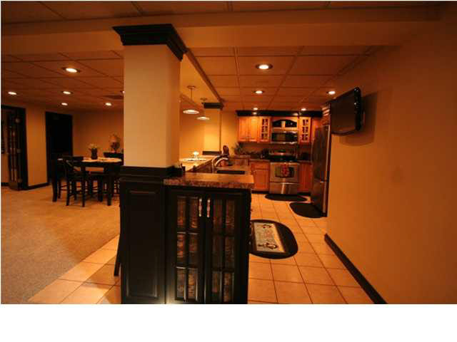 1381 N Hayland Dr, Jasper, IN 47546 photo 16