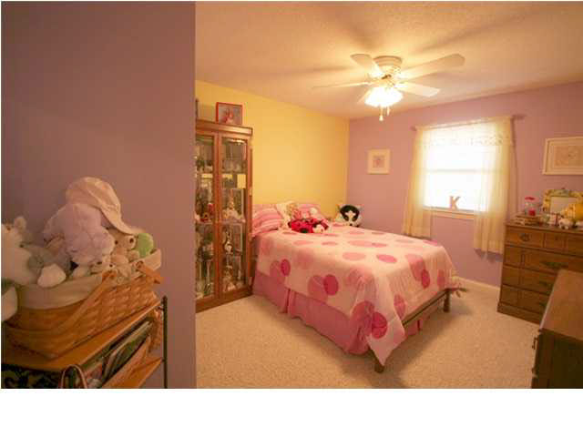 1381 N Hayland Dr, Jasper, IN 47546 photo 14