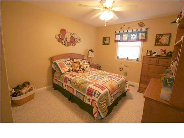 1381 N Hayland Dr, Jasper, IN 47546 photo 12