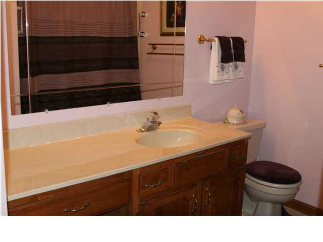 907 Crown Point Ct, Evansville, IN 47710 photo 11