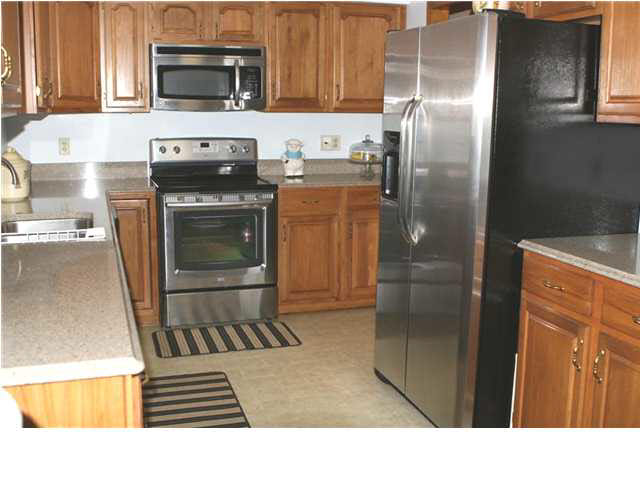 907 Crown Point Ct, Evansville, IN 47710 photo 6