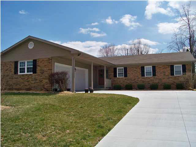 7733 Melody Ln, Newburgh, IN 47630 photo 17