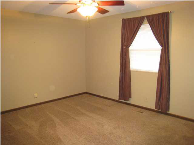 7508 E Powell Ave, Evansville, IN 47715 photo 8