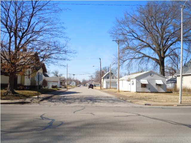 1229 S Kentucky Ave, Evansville, IN 47713 photo 13