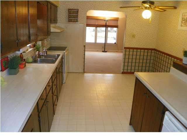 4916 Sweetser Ave, Evansville, IN 47715 photo 2