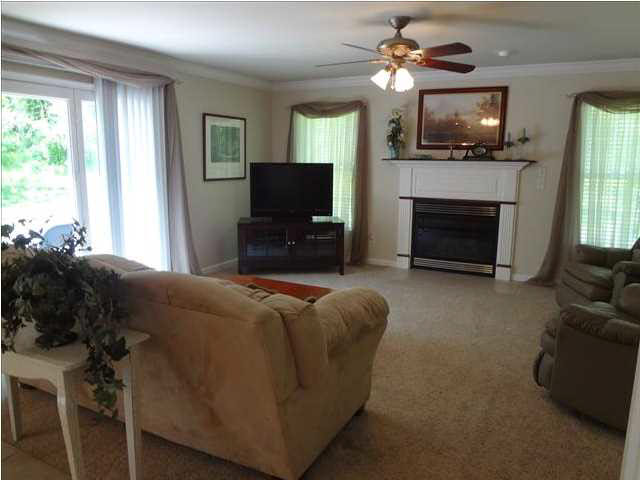 521 Miller Rd, Evansville, IN 47712 photo 7