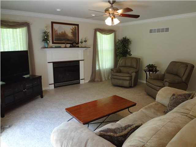 521 Miller Rd, Evansville, IN 47712 photo 6
