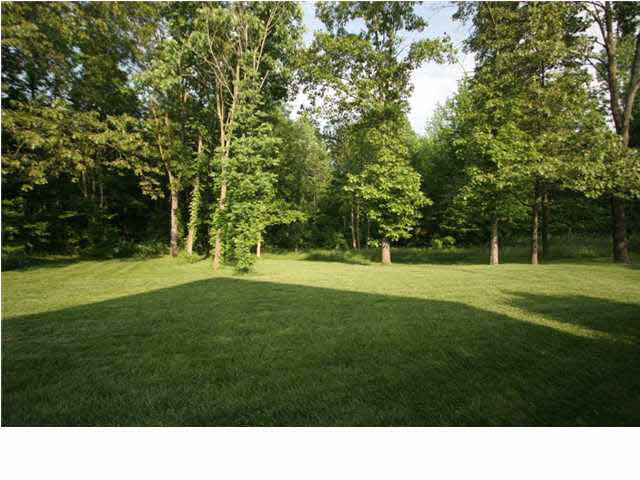 4556 S Deer Trl, Huntingburg, IN 47542 photo 7