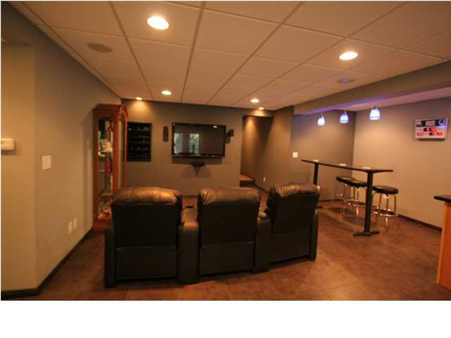 4556 S Deer Trl, Huntingburg, IN 47542 photo 14