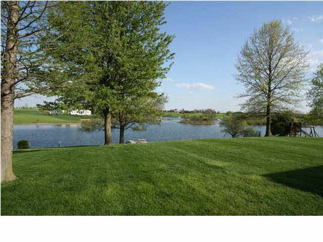 2300 Briarcliff Dr, Newburgh, IN 47630 photo 18