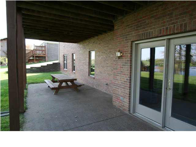 2300 Briarcliff Dr, Newburgh, IN 47630 photo 13
