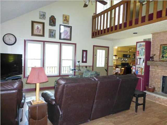 1733 Hewins Rd, Boonville, IN 47601 photo 6