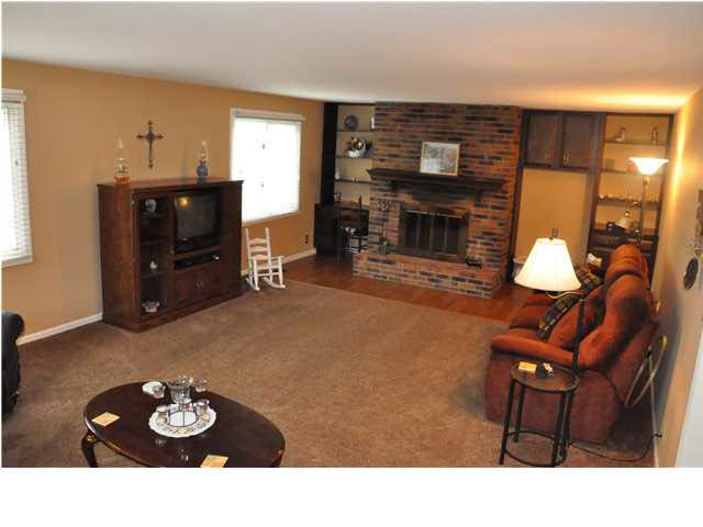 3400 Baker Ave, Evansville, IN 47710 photo 7