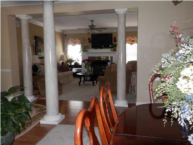 6301 Ford Rd N, Mount Vernon, IN 47620 photo 9