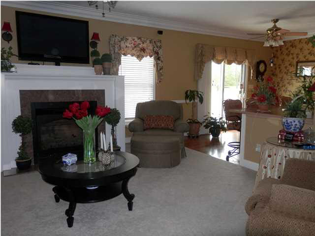 6301 Ford Rd N, Mount Vernon, IN 47620 photo 8