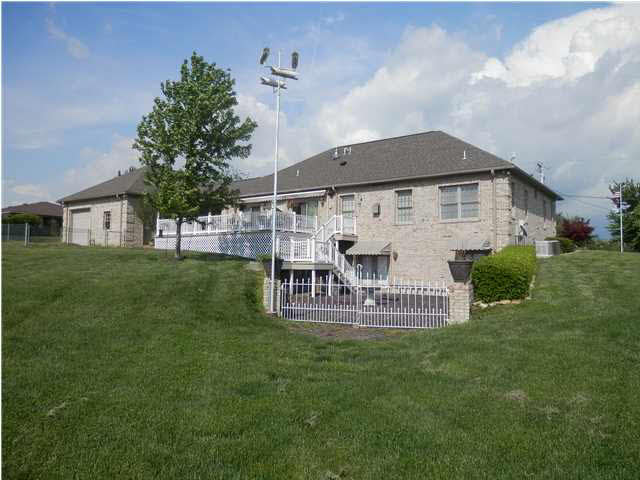 6301 Ford Rd N, Mount Vernon, IN 47620 photo 3