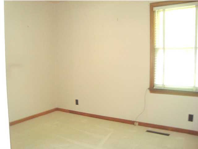 2613 Vogel Rd, Evansville, IN 47711 photo 8