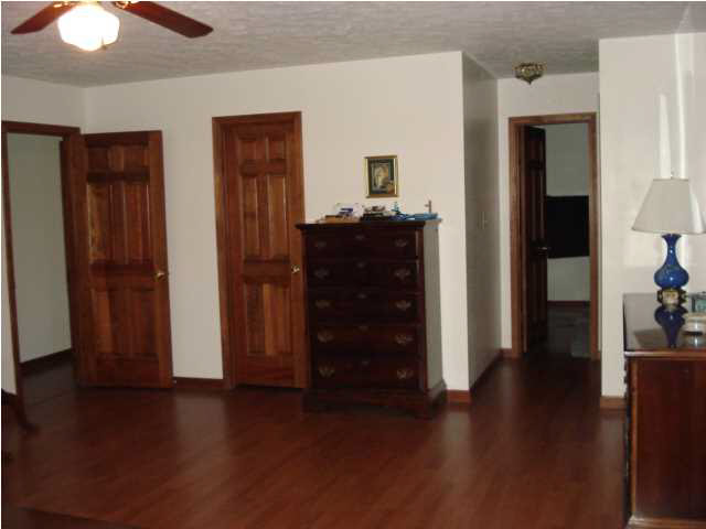 3266 Martin Rd, Newburgh, IN 47630 photo 20