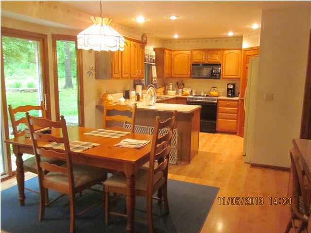 7140 Kremer Rd, Evansville, IN 47720 photo 5
