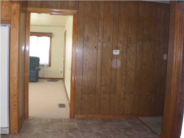 901 N Spring St, Evansville, IN 47711 photo 10