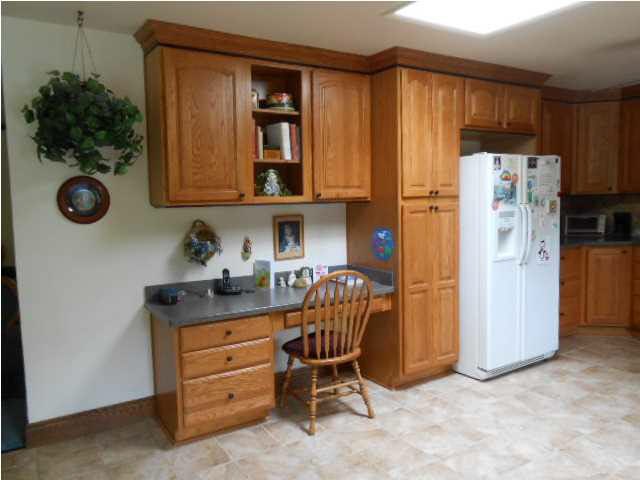 320 Hunter Dr, Evansville, IN 47711 photo 5
