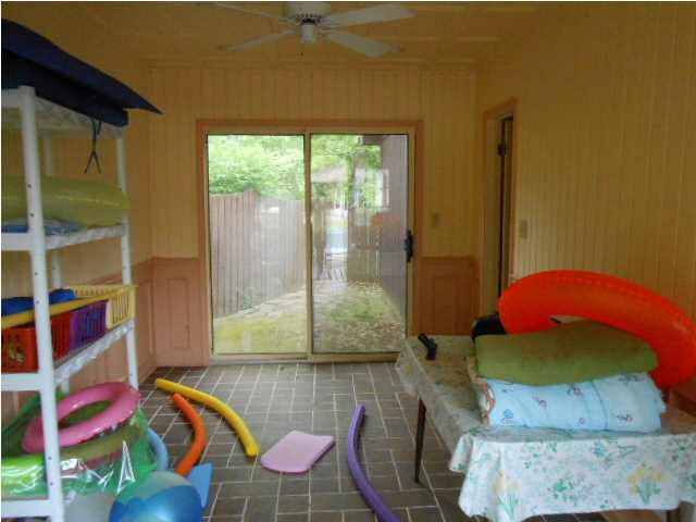 320 Hunter Dr, Evansville, IN 47711 photo 25