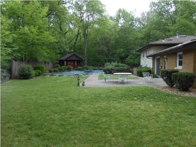 320 Hunter Dr, Evansville, IN 47711 photo 21