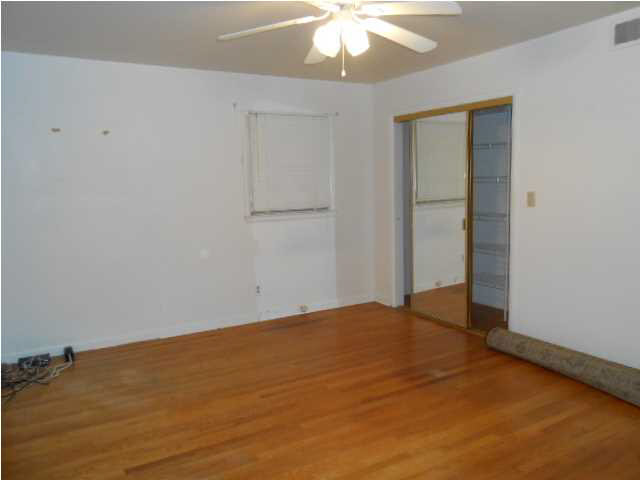 320 Hunter Dr, Evansville, IN 47711 photo 7