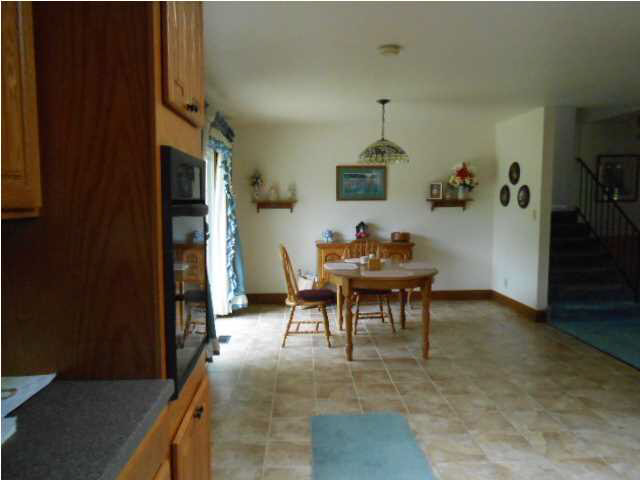 320 Hunter Dr, Evansville, IN 47711 photo 6