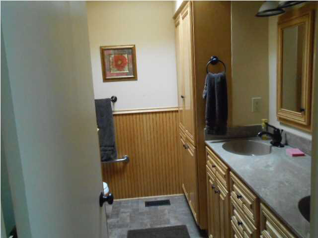 320 Hunter Dr, Evansville, IN 47711 photo 17