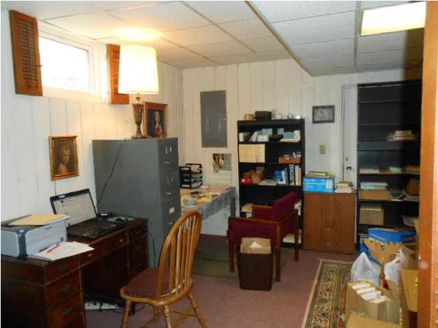 320 Hunter Dr, Evansville, IN 47711 photo 14