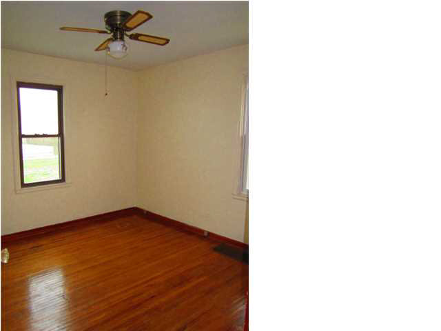 14651 Old State Rd, Evansville, IN 47725 photo 14