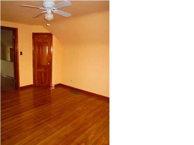 14651 Old State Rd, Evansville, IN 47725 photo 17