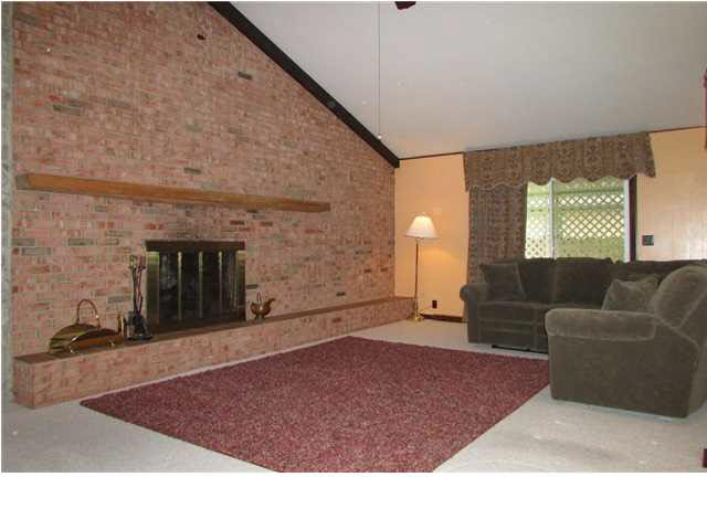 3629 Keck Ave, Evansville, IN 47715 photo 6