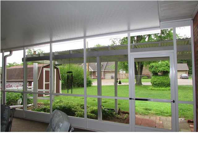 3629 Keck Ave, Evansville, IN 47715 photo 3