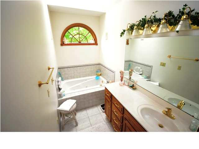 1211 Vista Ln, Washington, IN 47501 photo 10