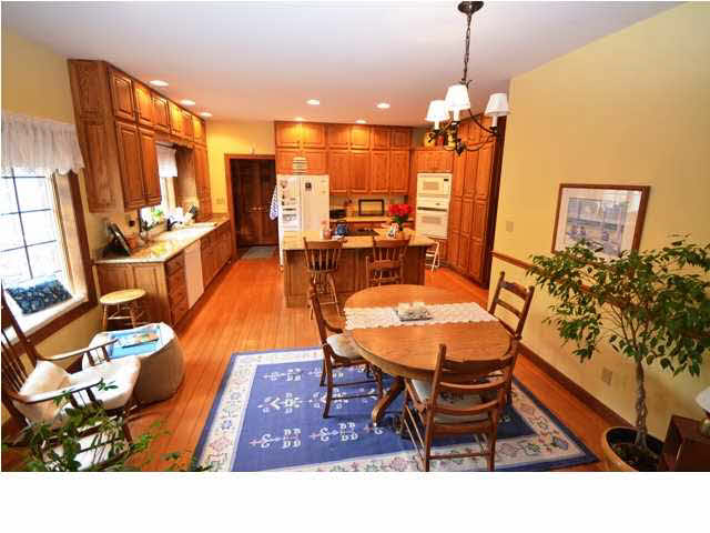 1211 Vista Ln, Washington, IN 47501 photo 2