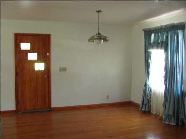 3923 Church Rd, Evansville, IN 47720 photo 3