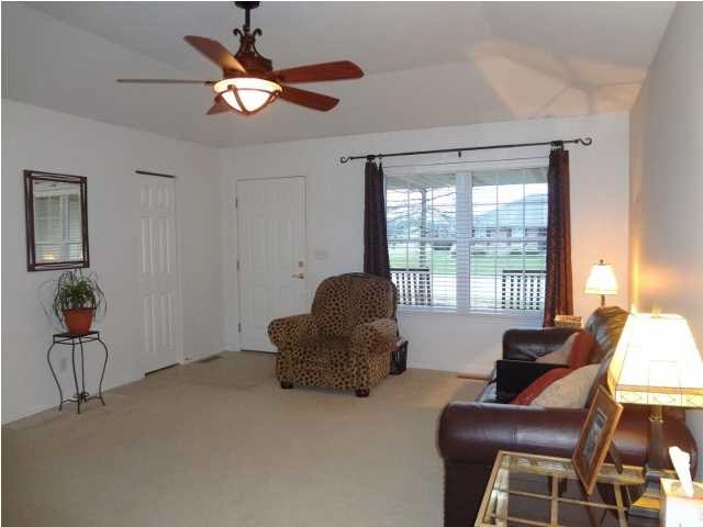 630 Overbrook Dr, Jasper, IN 47546 photo 5