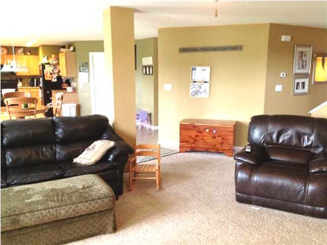 19239 Fenwick Ln, Evansville, IN 47725 photo 5