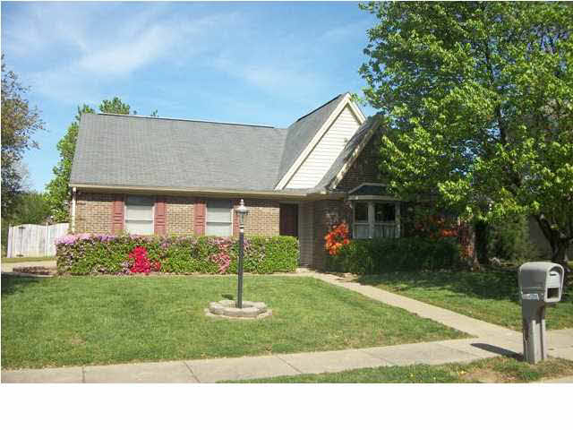 1909 Cornerstone Pt, Evansville, IN 47715 photo 1