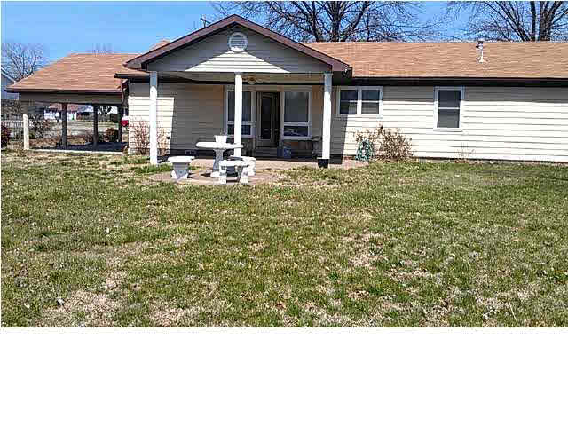 2913 Tell St, Tell City, IN 47586 photo 2